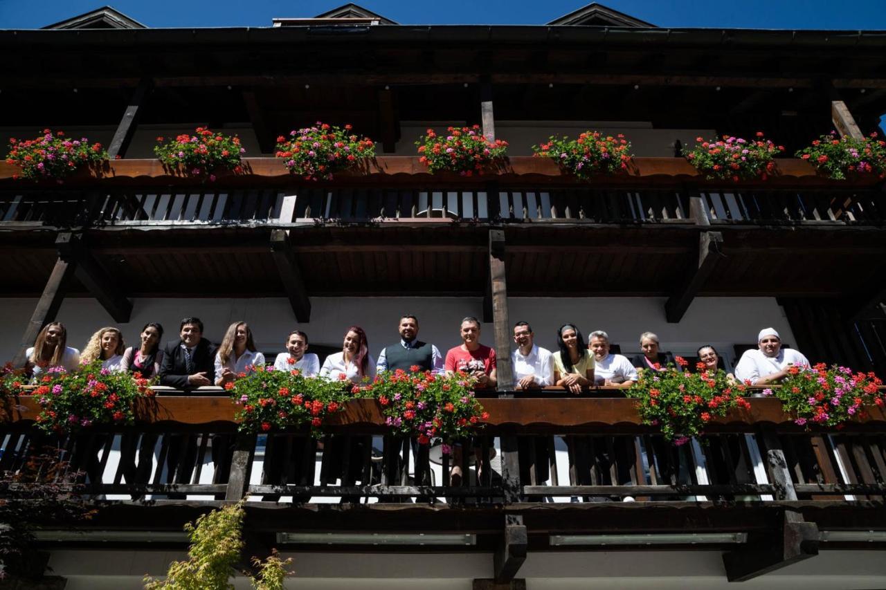 Hotel Medil Campitello di Fassa Exterior photo